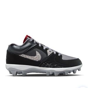 Nike Men's Black and Gray Cleats